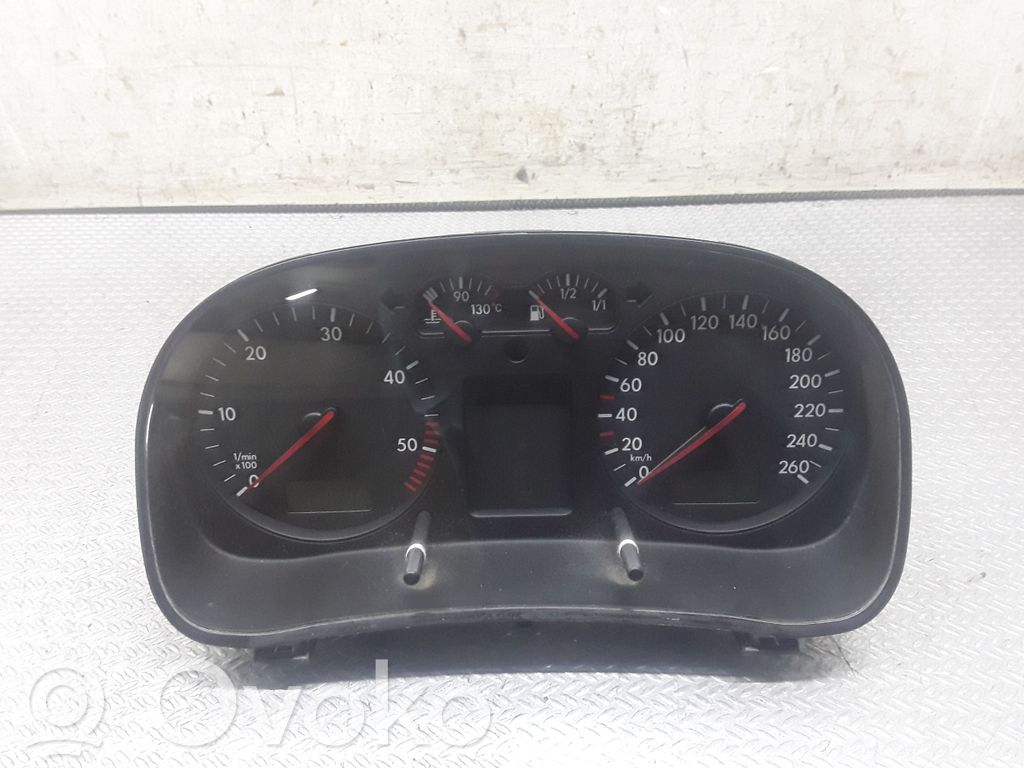 Volkswagen Golf IV Tachimetro (quadro strumenti)