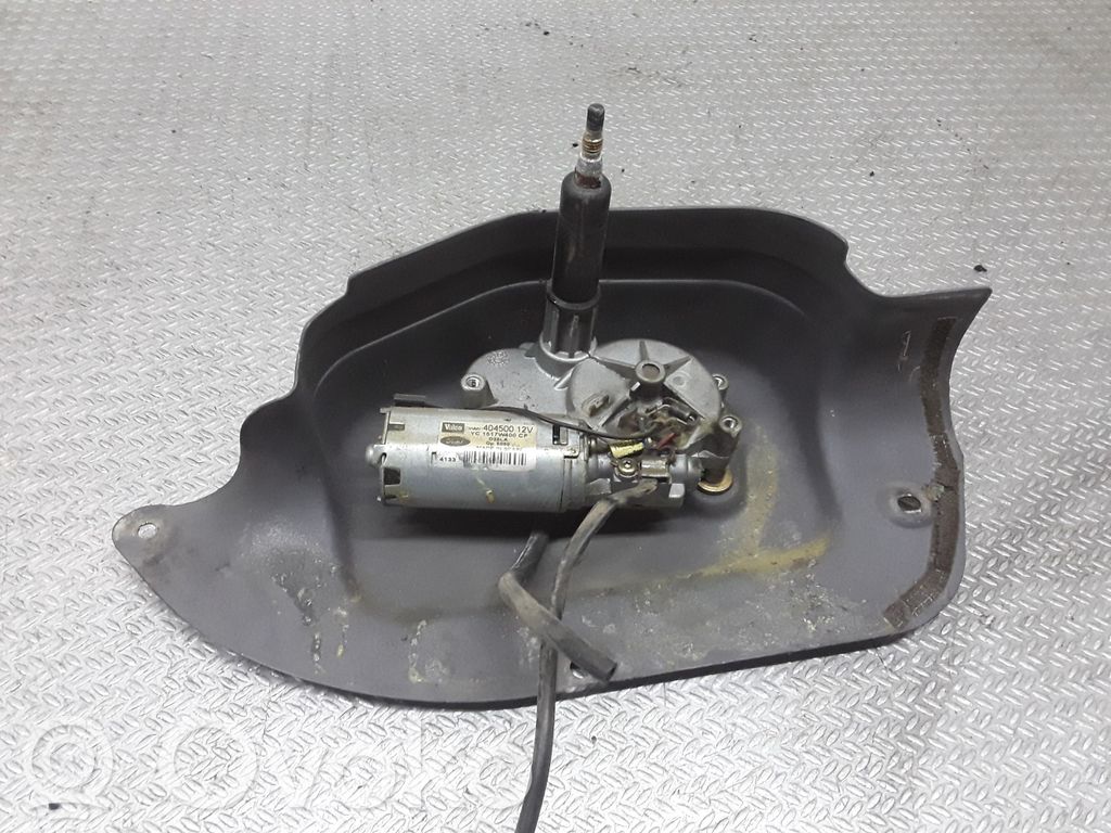 Ford Transit Silniczek wycieraczki szyby tylnej 