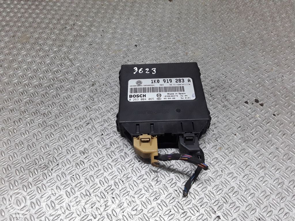 Unitate/modul de comandă parcare PDC   1K0919283A