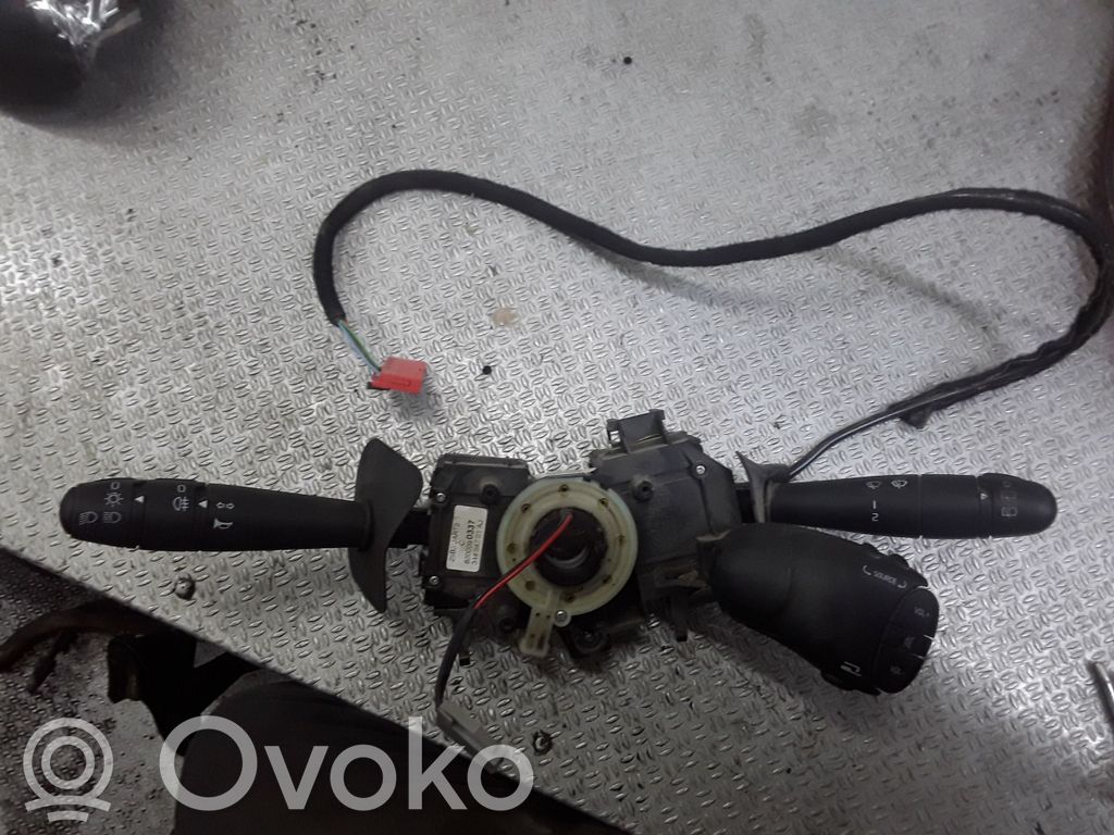 Renault Kangoo I Wiper turn signal indicator stalk/switch 
