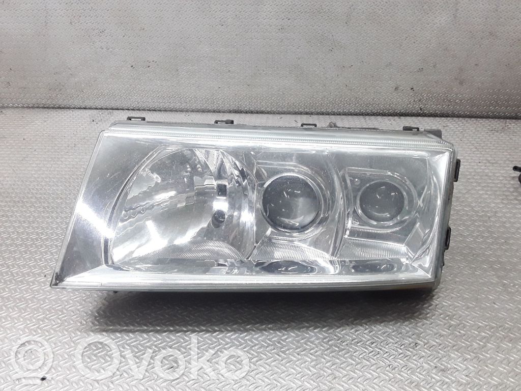 Skoda Octavia Mk1 (1U) Lampa przednia 