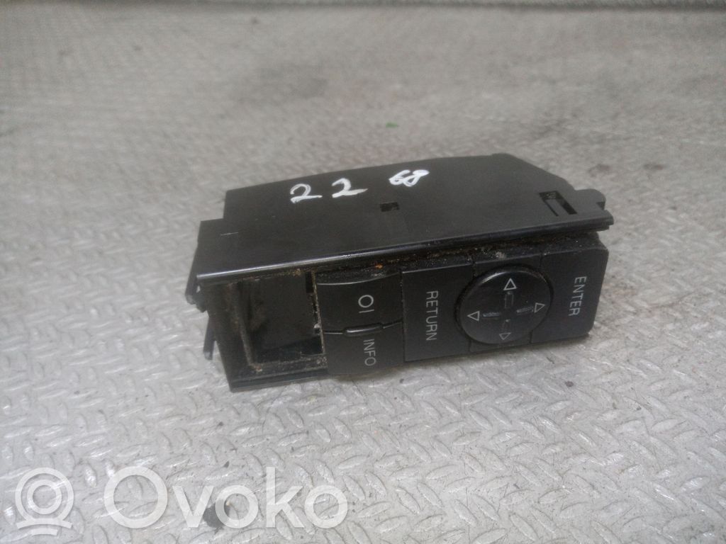 Multimedijos kontroleris   4B0919875