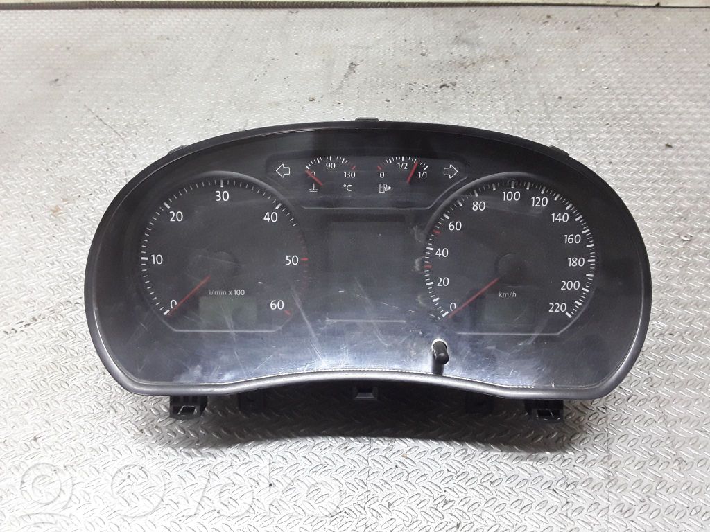 Volkswagen Polo IV 9N3 Nopeusmittari (mittaristo) 