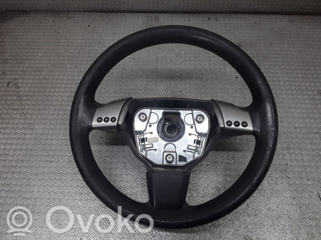 Volant   13115976