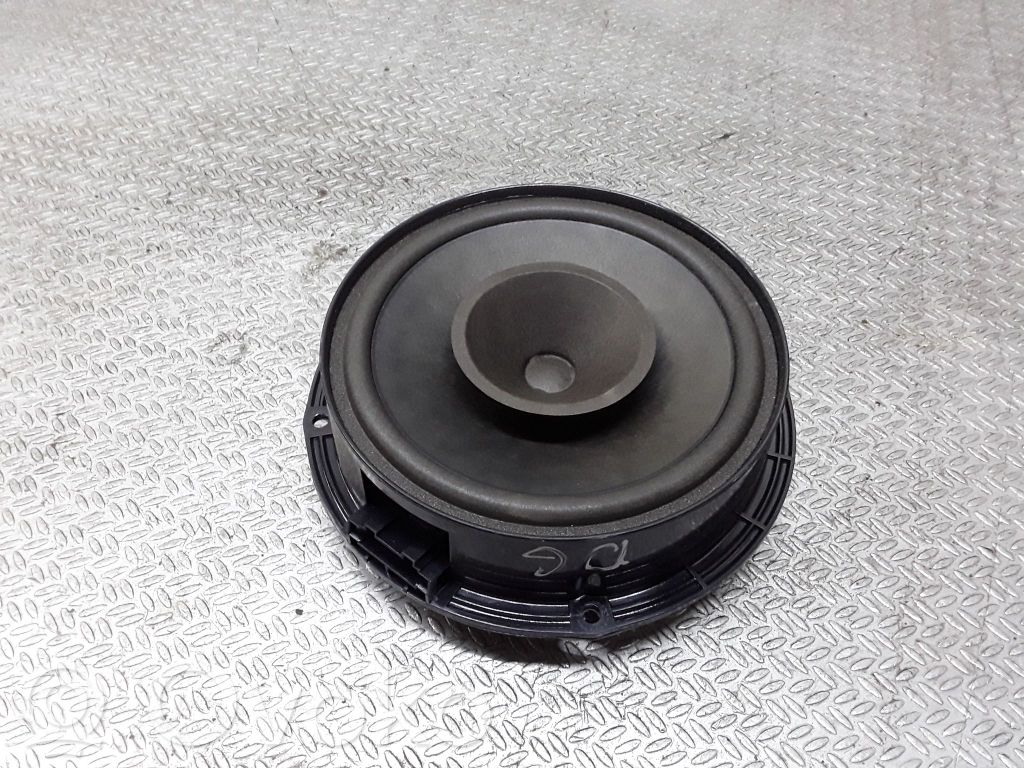 Seat Altea Takaoven kaiutin 