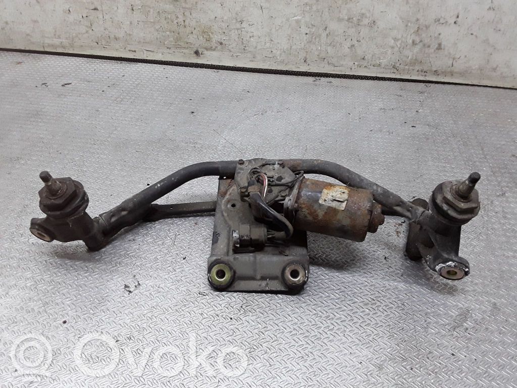 Front wiper linkage and motor