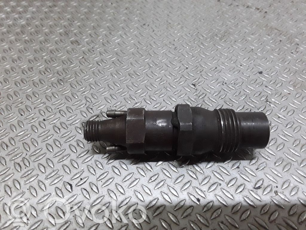 Volkswagen Golf III Inyector de combustible 