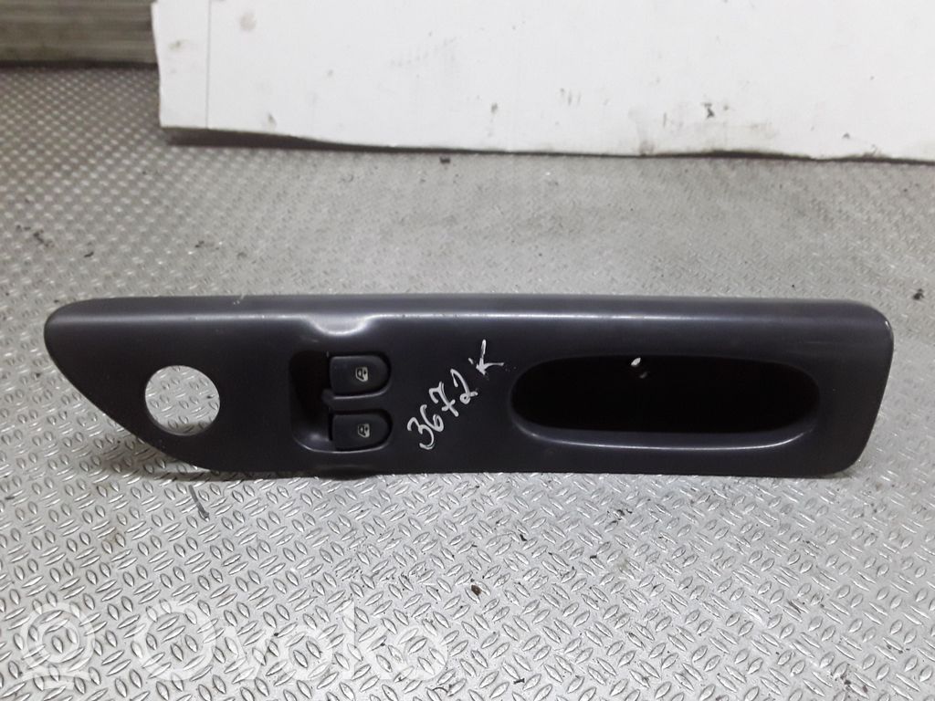 Renault Espace III Electric window control switch 