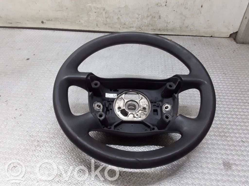 Audi A2 Stūre 