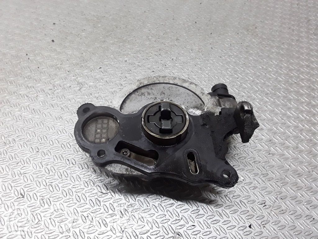 Vacuum pump   03L145207
