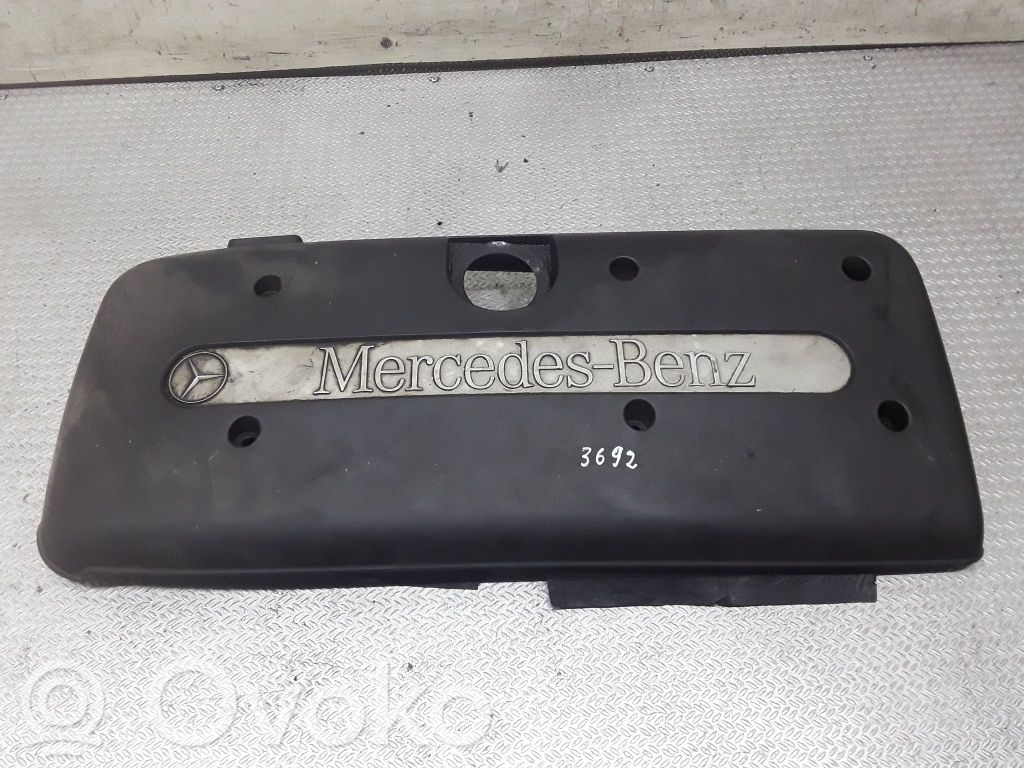 Mercedes-Benz E W211 Motorabdeckung 