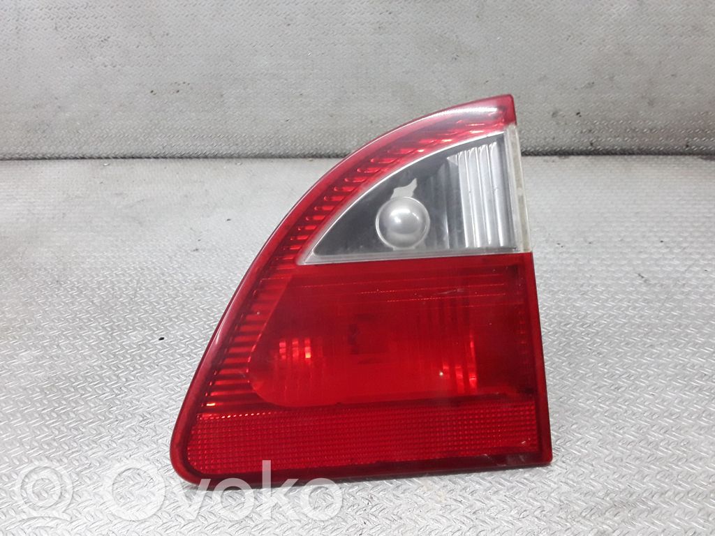Tailgate rear/tail lights   7M5945094D