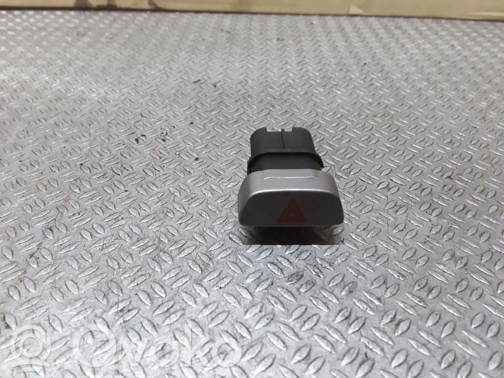 Ford Focus Hazard light switch 