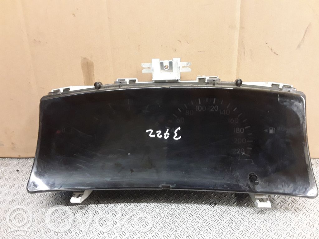 Toyota Corolla E120 E130 Velocímetro (tablero de instrumentos) 