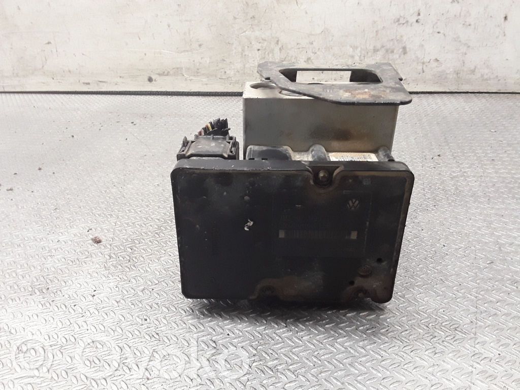 Seat Alhambra (Mk1) ABS bloks 