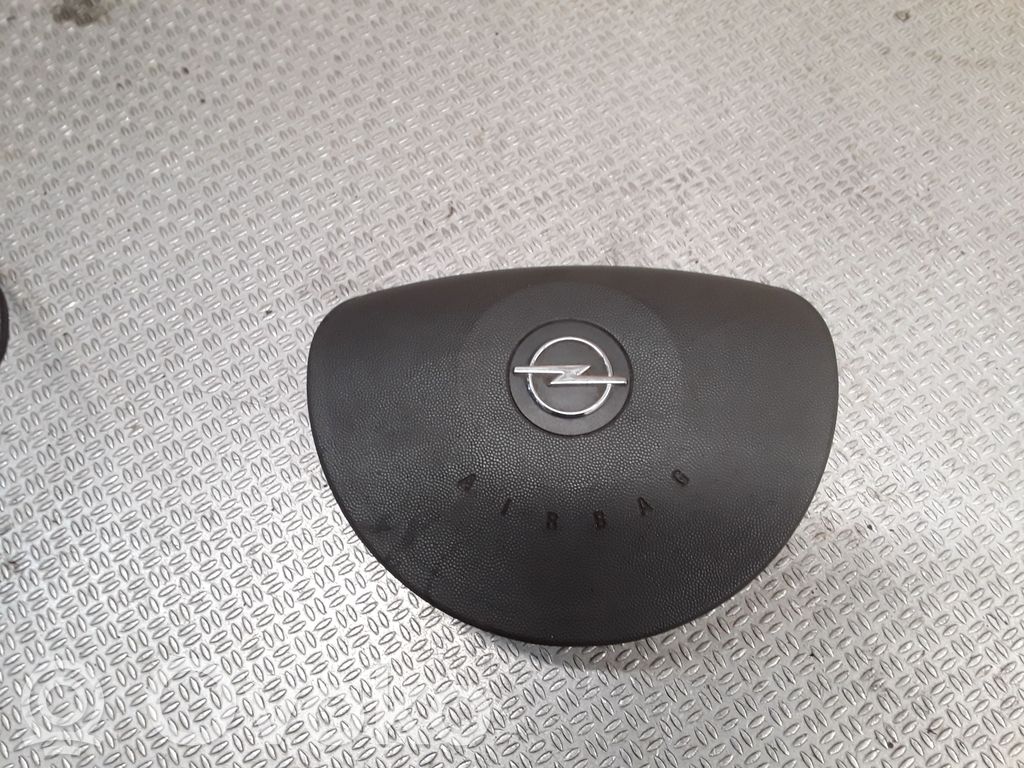 Opel Meriva A Ohjauspyörän turvatyyny 