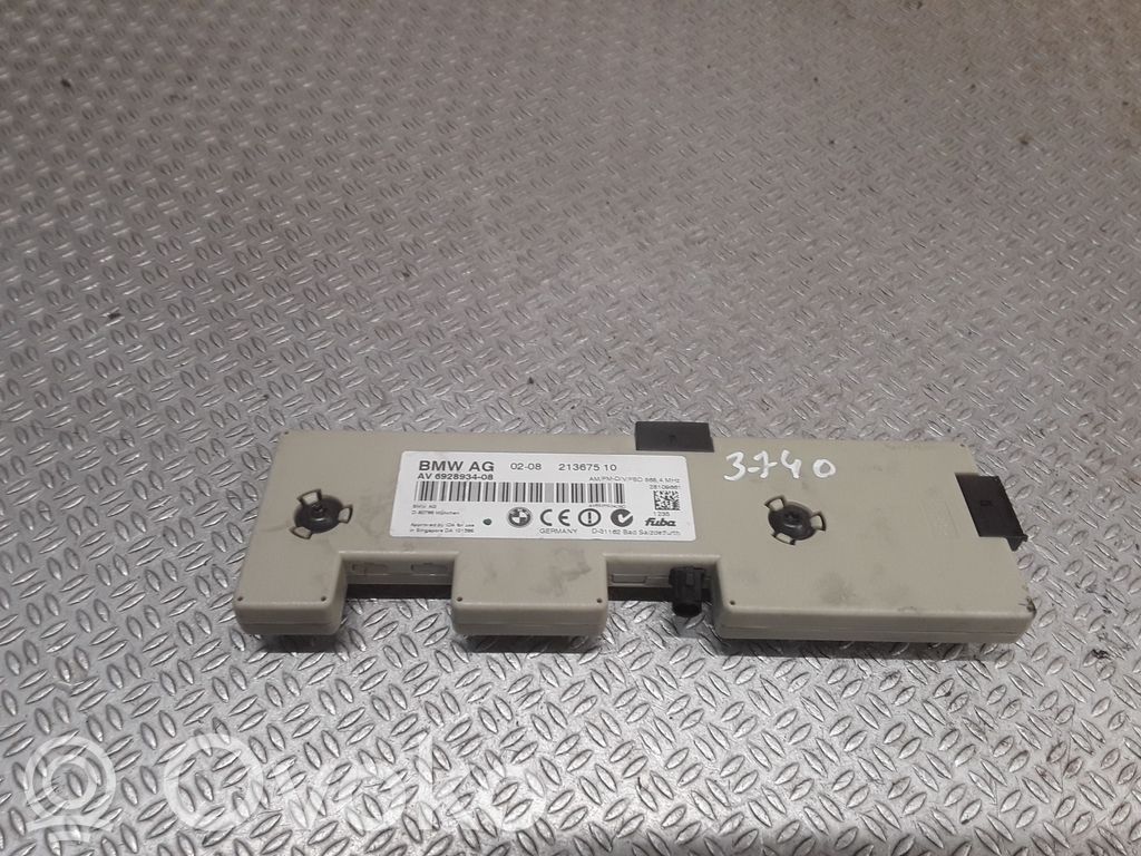 BMW 3 E90 E91 Antenos stiprintuvas 