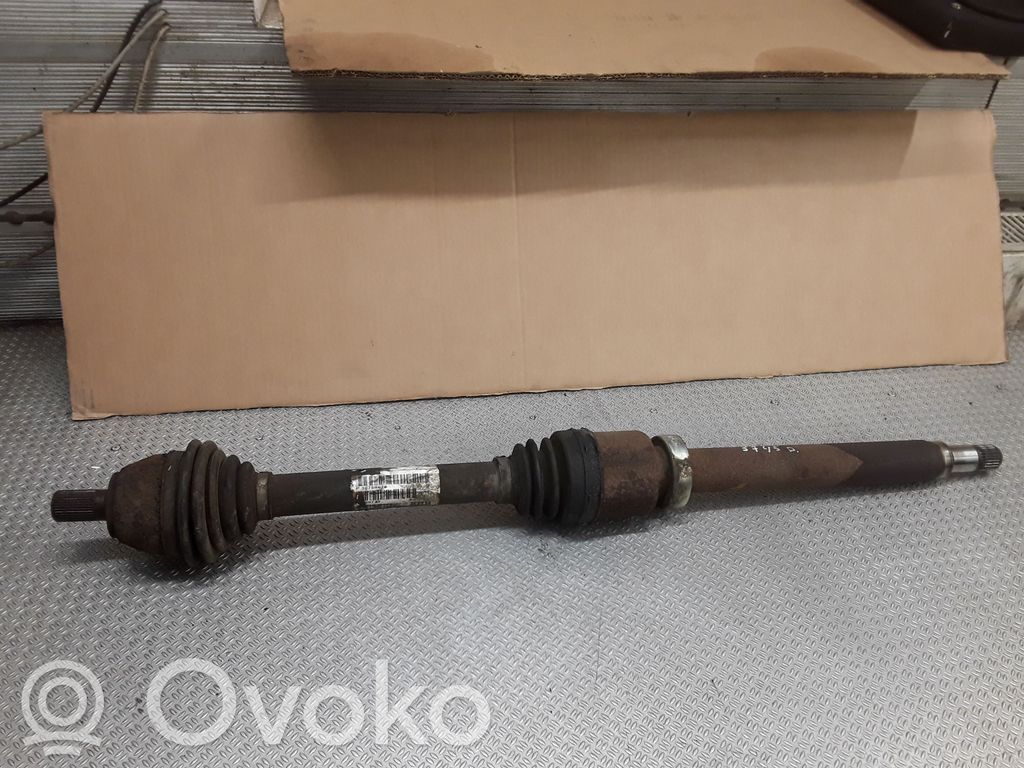 Front driveshaft   P30759676