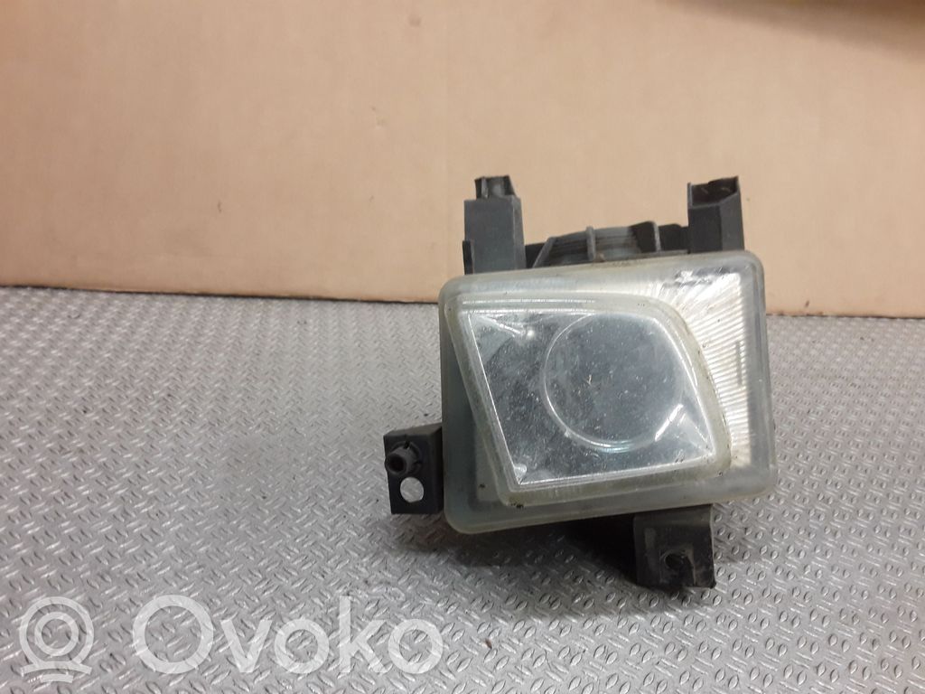 Luz de niebla delantera   09185795