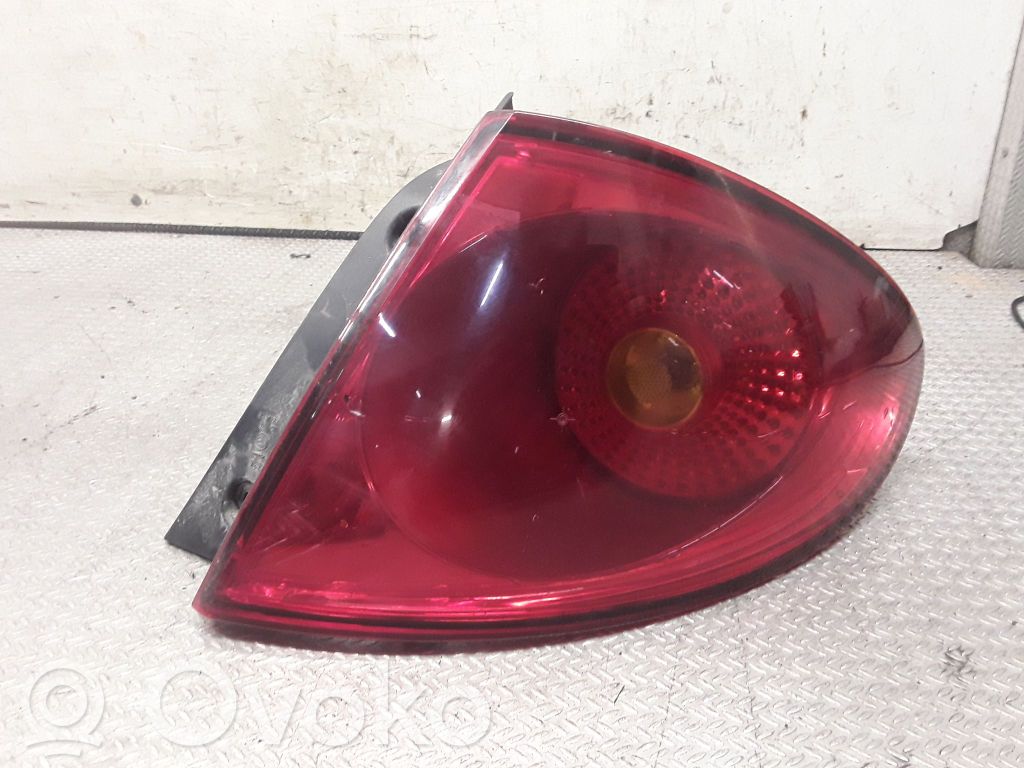 Takavalot   5P5945096B