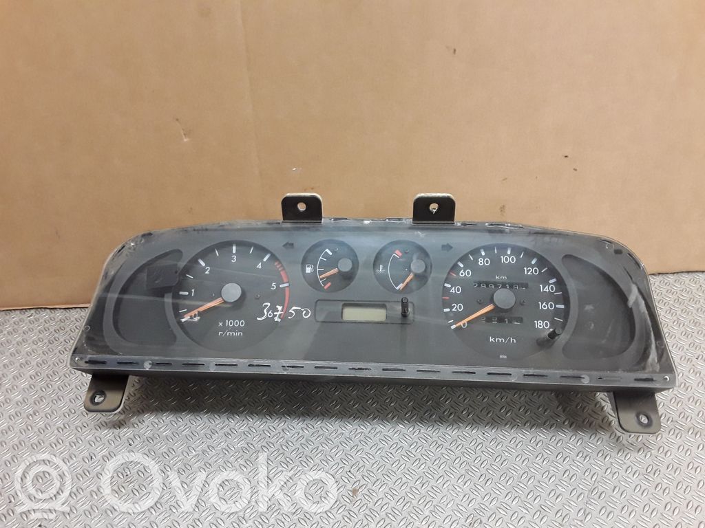 Nissan Terrano Velocímetro (tablero de instrumentos) 