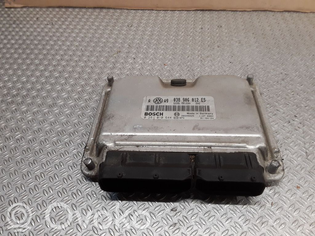 Volkswagen Bora Engine control unit/module 