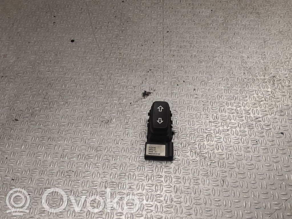Opel Insignia A Seat control switch 