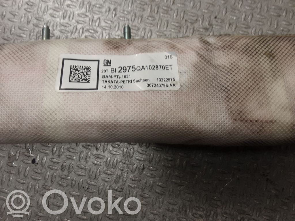 Sivuturvatyyny   13222975