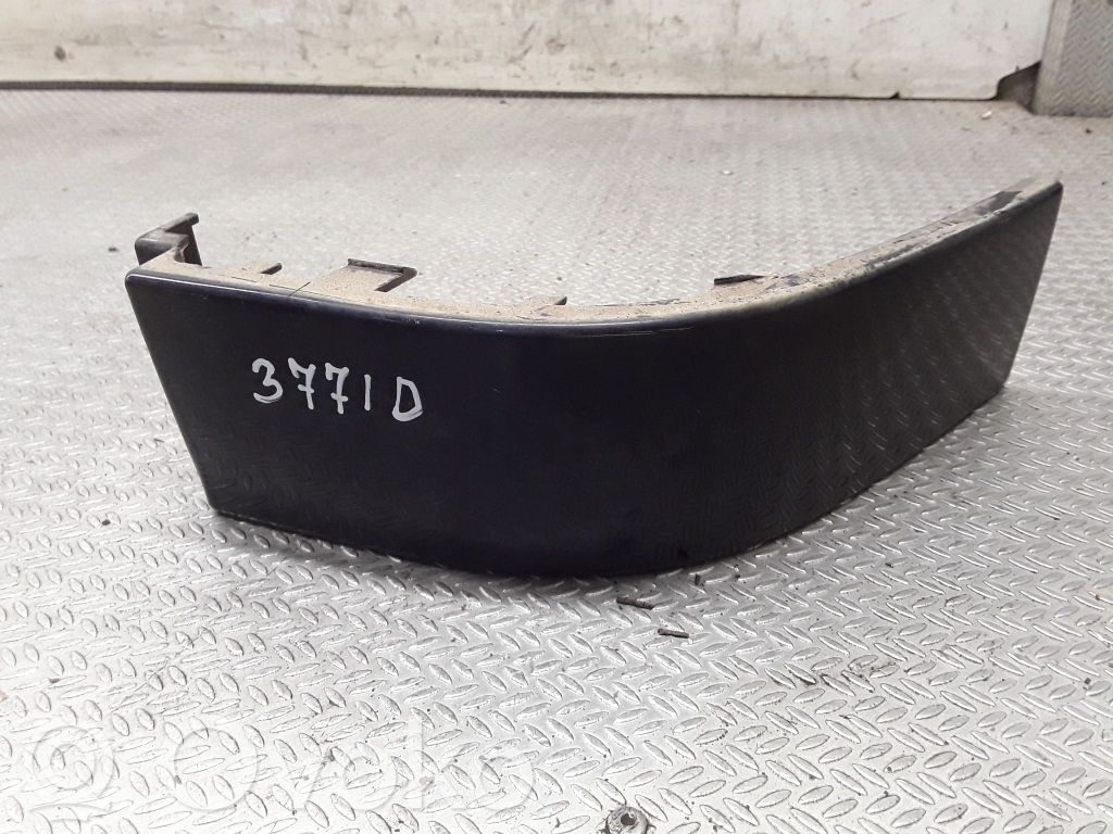 Listwa pod lampę tylną   7M5807872