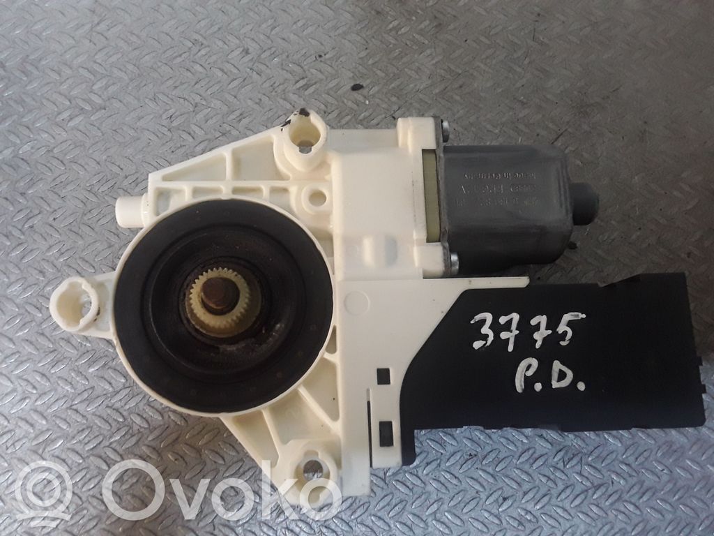 Peugeot 407 Silnik regulatora szyby drzwi przednich 