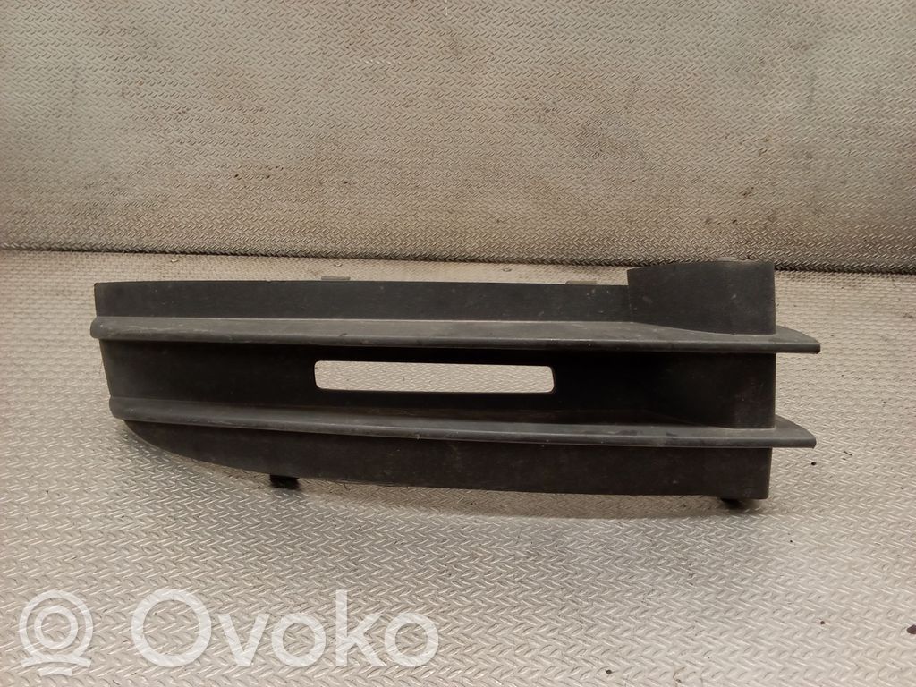 Volkswagen Caddy Front bumper lower grill 