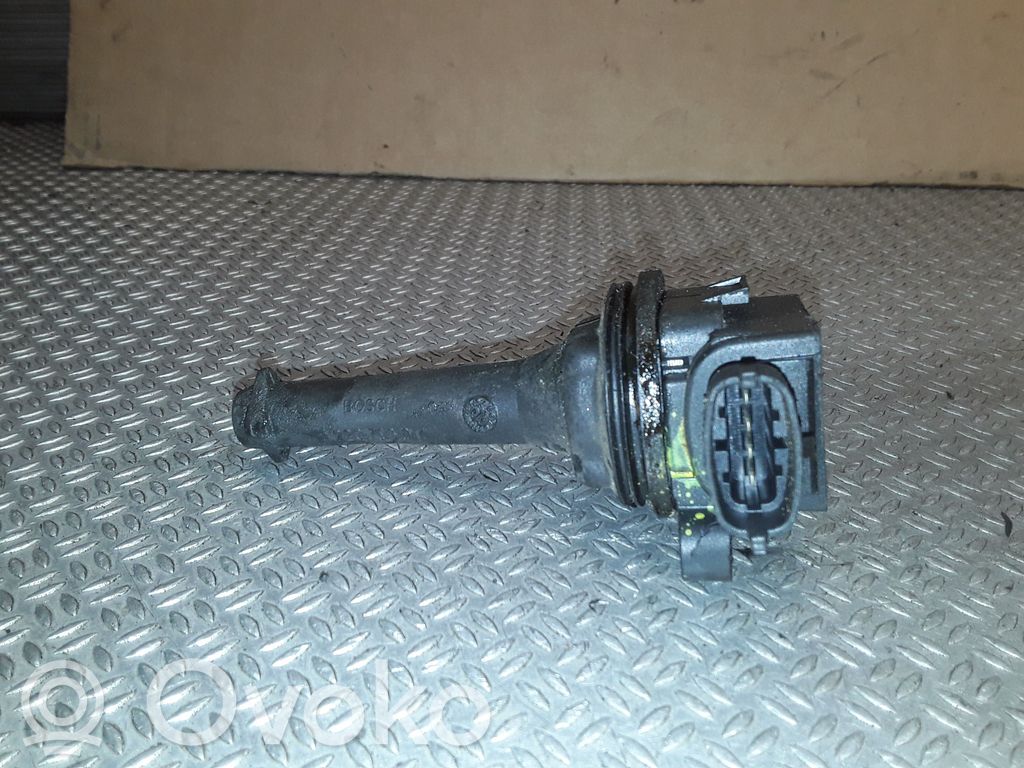 Bobina di accensione ad alta tensione   9125601