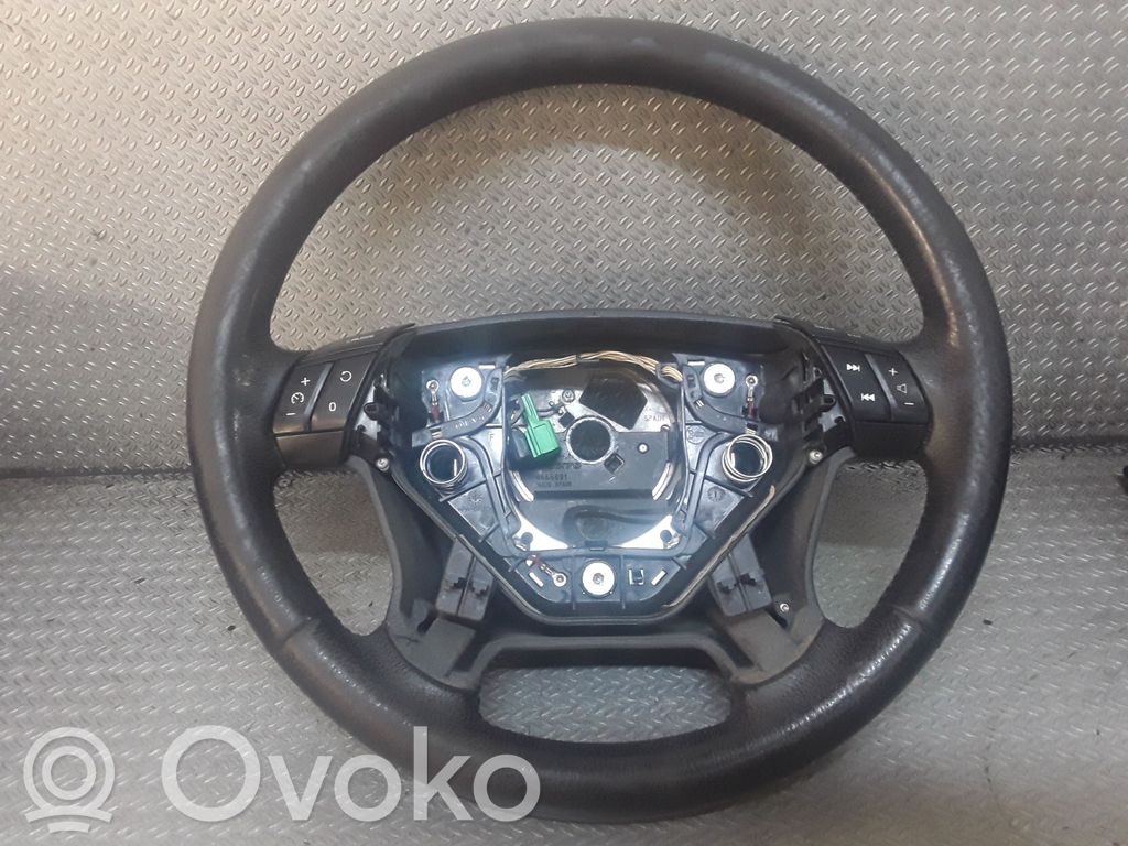 Volvo XC90 Vairas 
