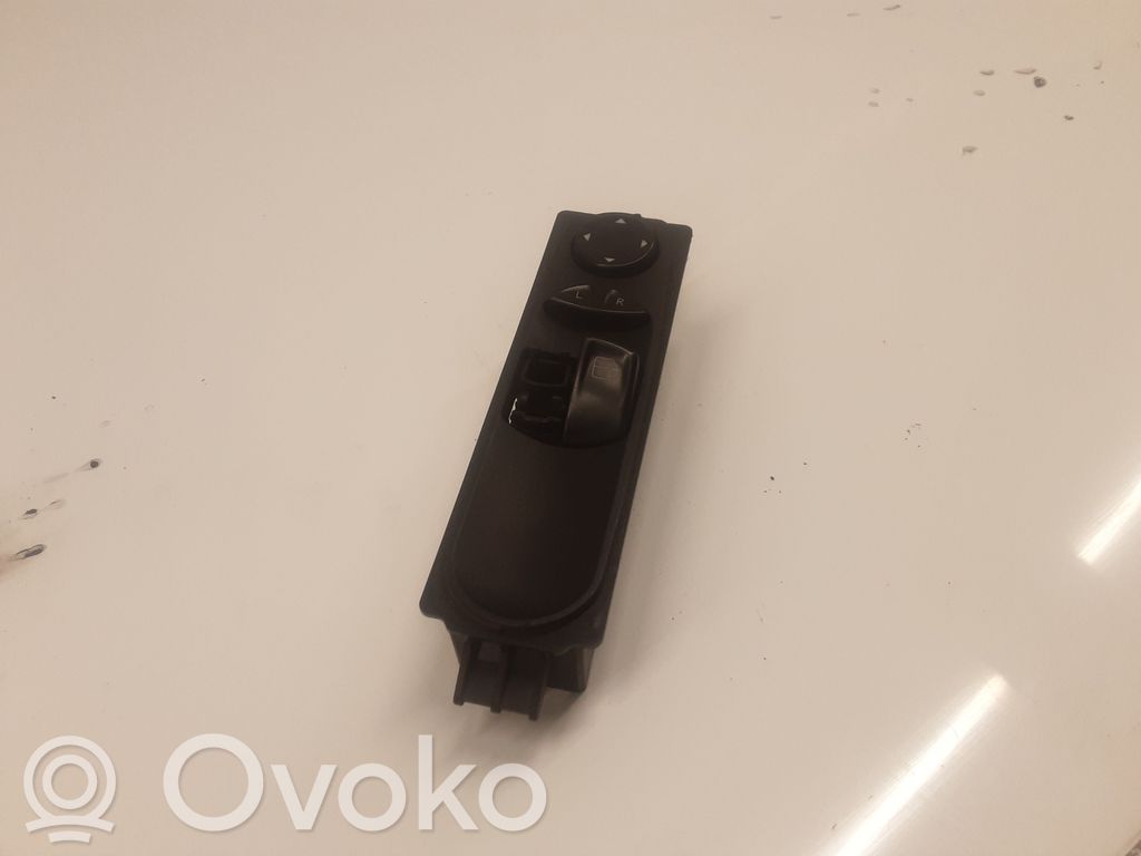 Volkswagen Crafter Przyciski szyb 
