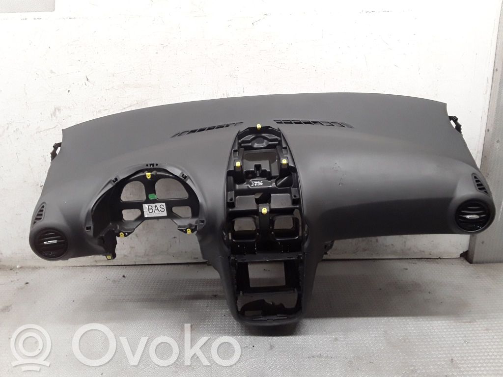Opel Corsa D Dashboard 