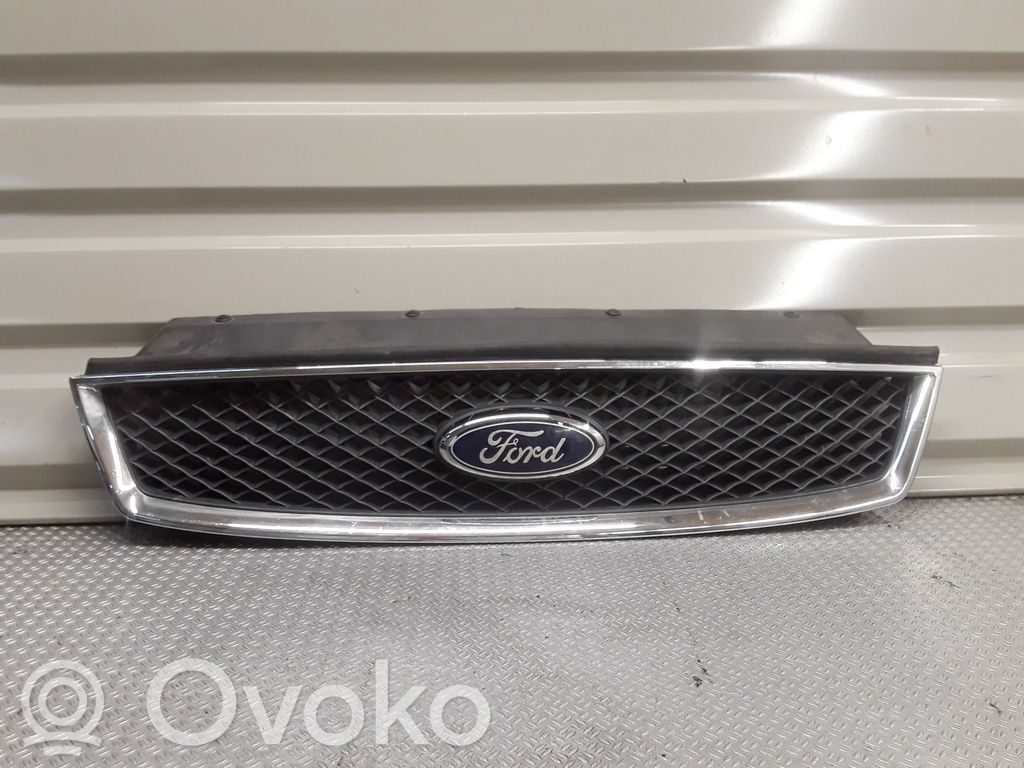 Ford Focus C-MAX Front bumper upper radiator grill 