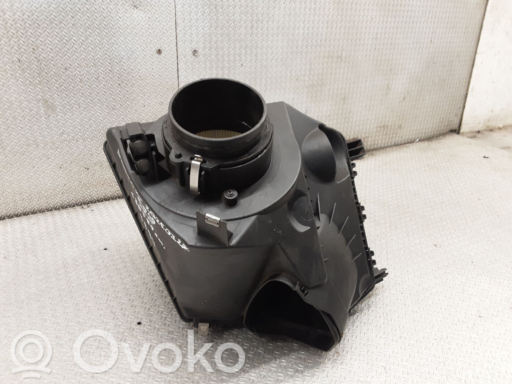 Luftfilterkasten   4F0133835E