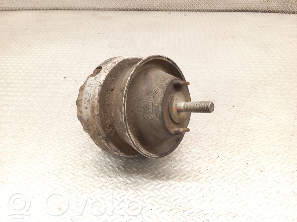 Wspornik / Mocowanie silnika   4F0199379BG