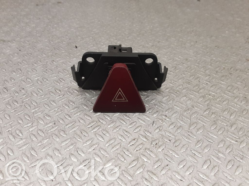 Peugeot 307 Hazard light switch 