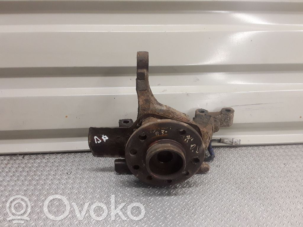 Front wheel hub spindle knuckle