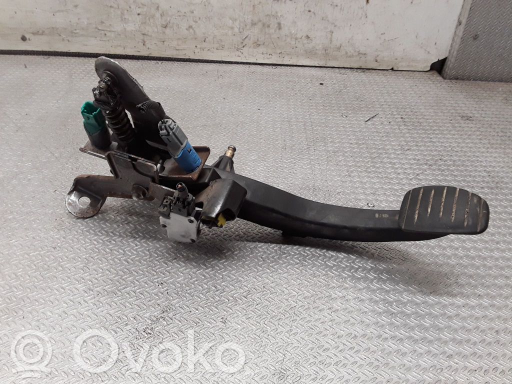 Pedal de embrague