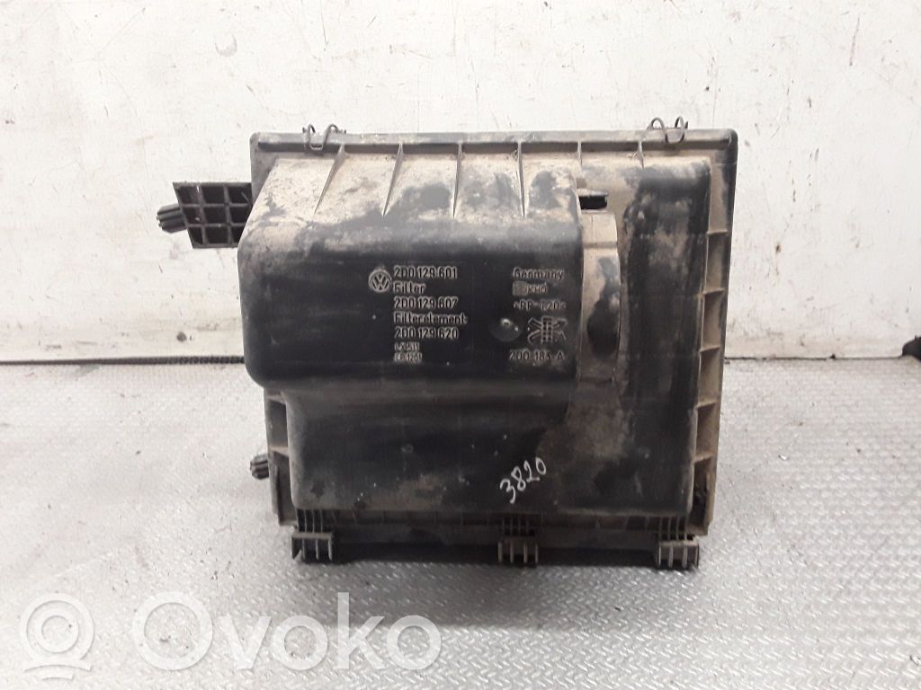 Air filter box   2D0129601