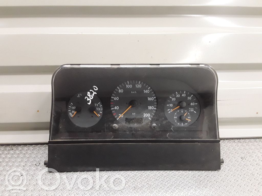 Velocímetro (tablero de instrumentos)   2D0919860A