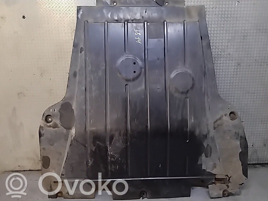 Renault Clio III Engine splash shield/under tray 