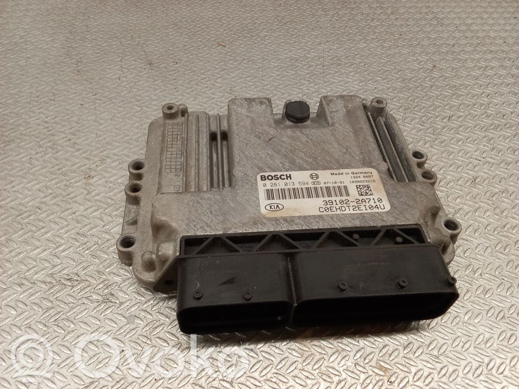 KIA Ceed Variklio valdymo blokas 