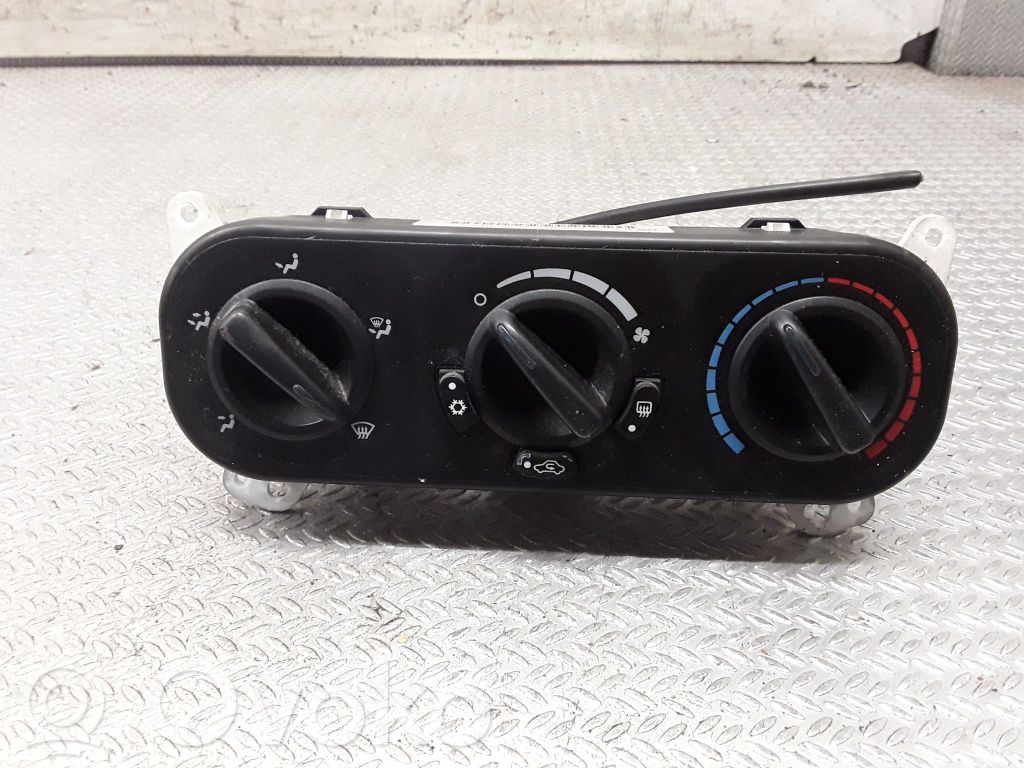 Jeep Compass Climate control unit 