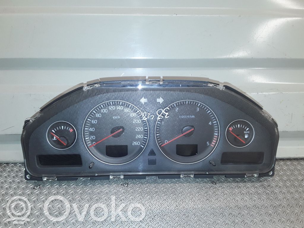 Speedometer (instrument cluster)   30746102