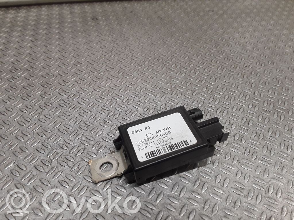 Antenas pastiprinātājs   9662924880