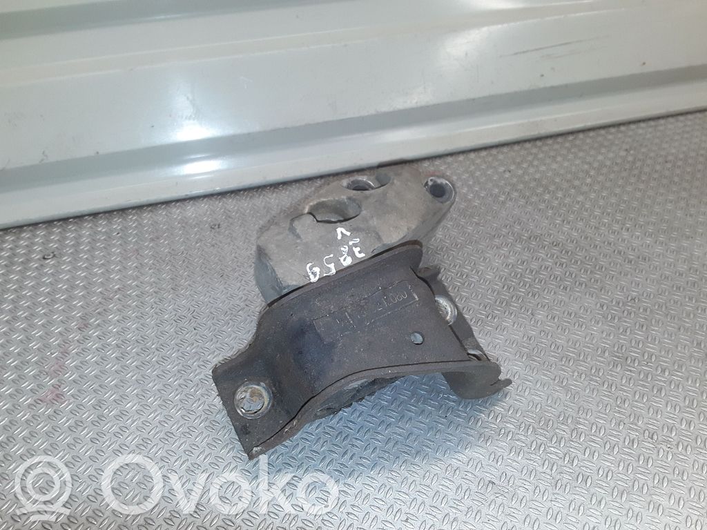Moottorin kiinnikekorvake   1343242080