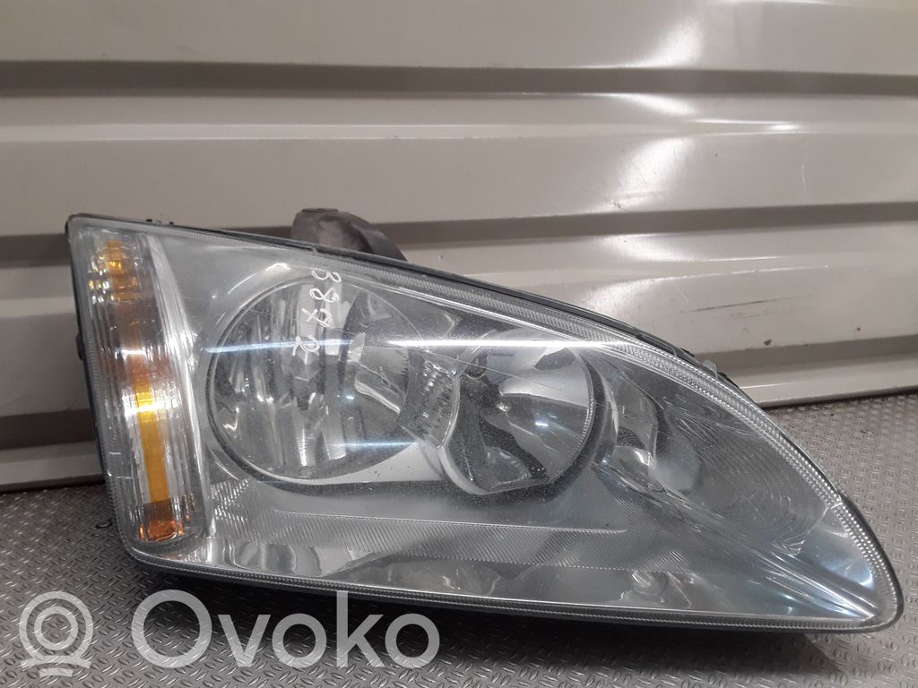 Ford Focus Phare frontale 